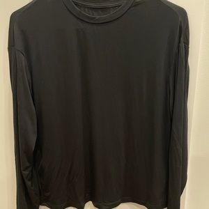 Black long sleeve shirt
